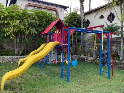 Las Gaviotas Playground