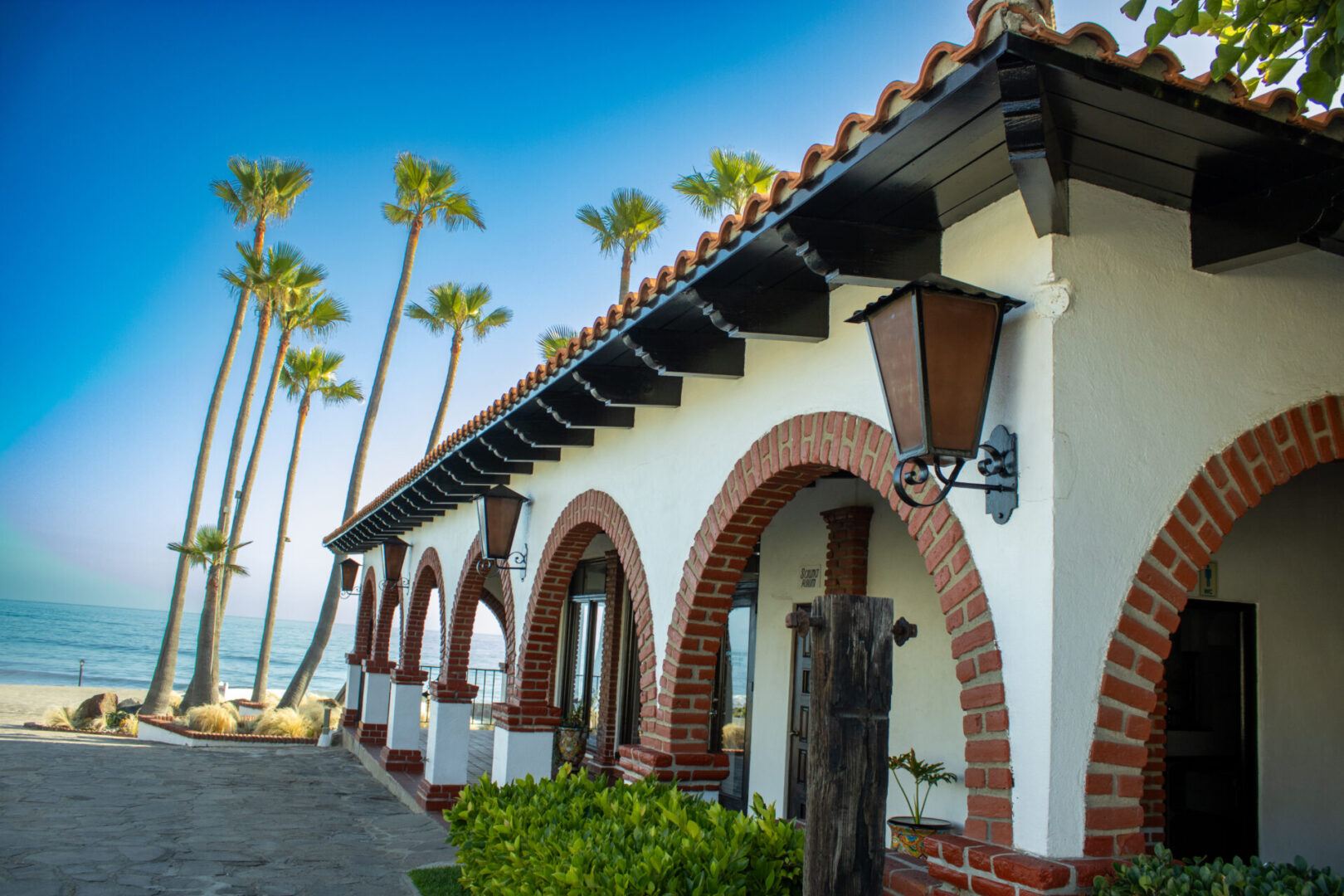 Las Gaviotas Architecture