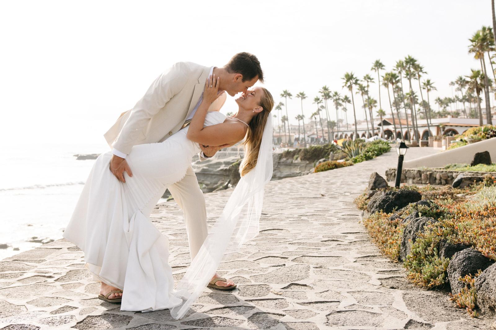 Las Gaviotas Weddings